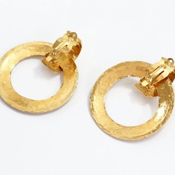 CHANEL PARIS 2 way Round Hoop Earrings Gold Tone 28 Auth w/Box - Picture 8 of 16